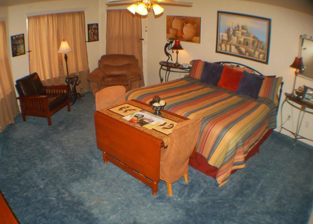 Castle Creek Bed And Breakfast Гранд Джънкшън Екстериор снимка